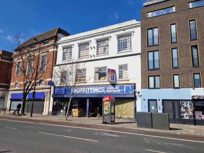 Large Warehouse Space For Alternative Uses In North London