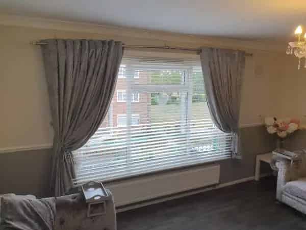 2nd Floor Apartment Near Outstanding School Good Transport Links