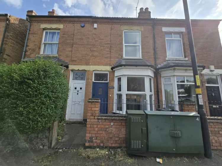 Two Bedroom Terraced House Near Amenities and Transport Links