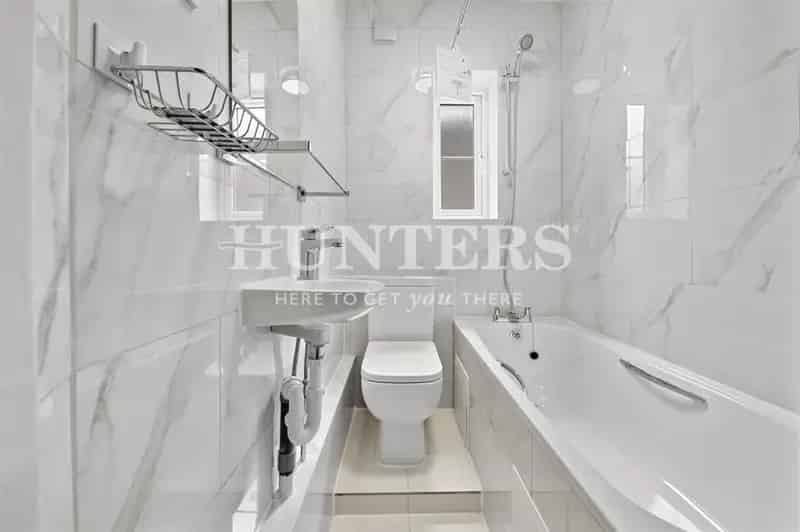 2 Bedroom Flat To Let in St Johns Wood Near Swiss Cottage Tube