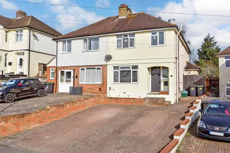 4 Bedroom Semi Detached House For Sale