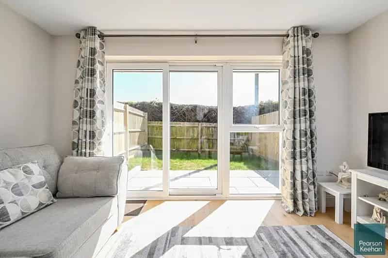 1 Bedroom Bungalow for Sale