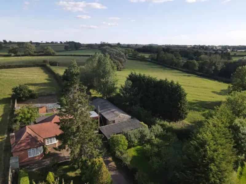 3 Bed Detached House with Outbuildings and 10 Acres