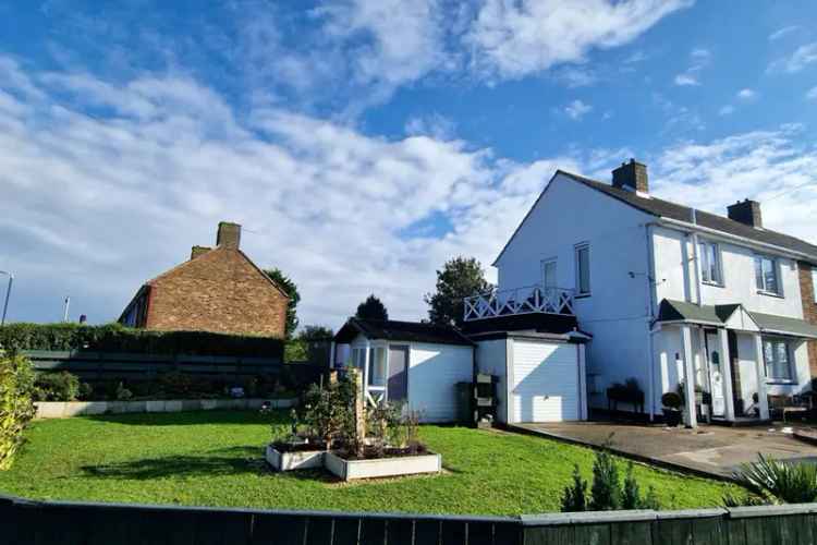 3 Bedroom Semi Detached House Grimsby Lincolnshire