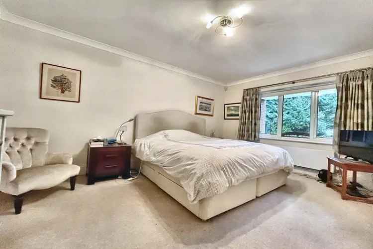 3 bedroom flat/apartment in Poole