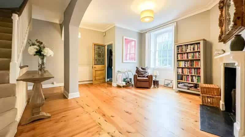 4 Bedroom Period Home To Let Clifton