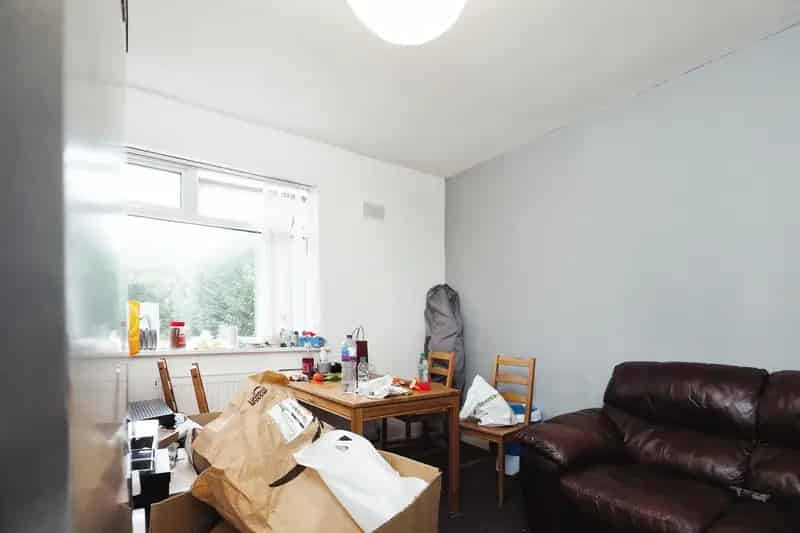 Four Bedroom Victorian House Near University of Nottingham