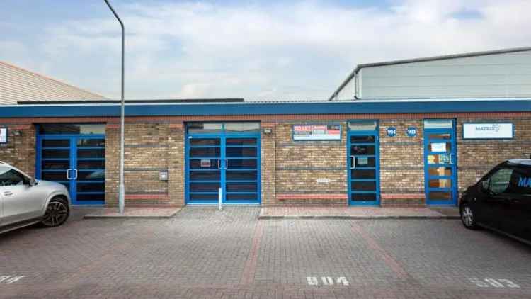 Industrial For Rent in Slough, England