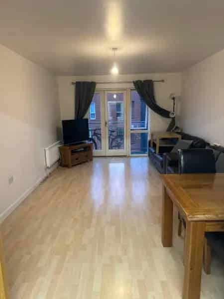Spacious 1-Bed Flat Near Harrow Town Centre - RTB RTA Only