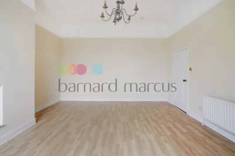 Spacious One Bedroom Apartment Sydenham Hill London Parking Available