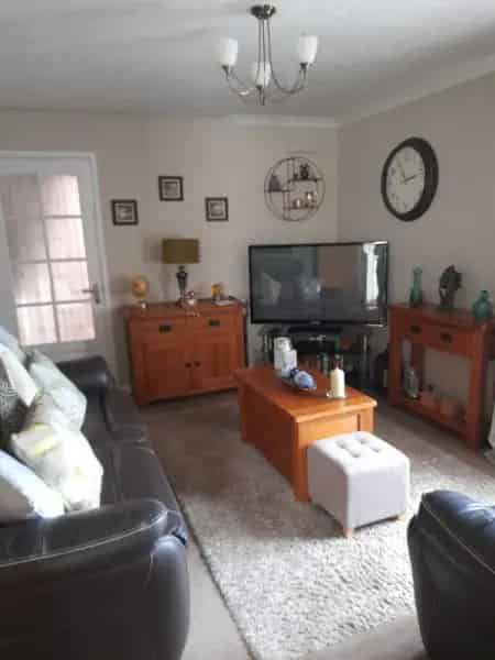 4 Bedroom House Mersea Island Near Beach Shops Schools