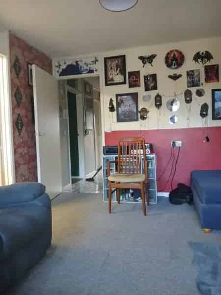 Two Bedroom Bungalow in Quiet Village with Modern Features