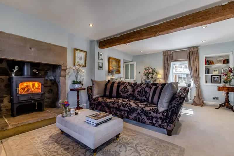 5 Bedroom Detached House Ashford in the Water Bakewell