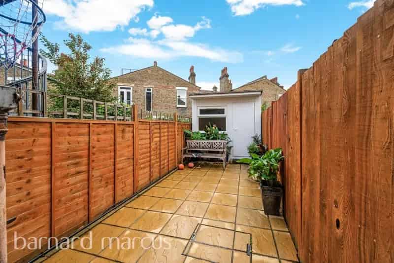 3 Bed Ground Floor Maisonette Balham