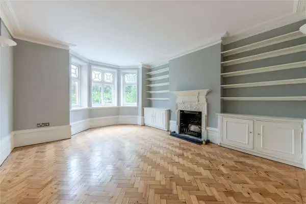 2-Bedroom Apartment near Kensington High Street