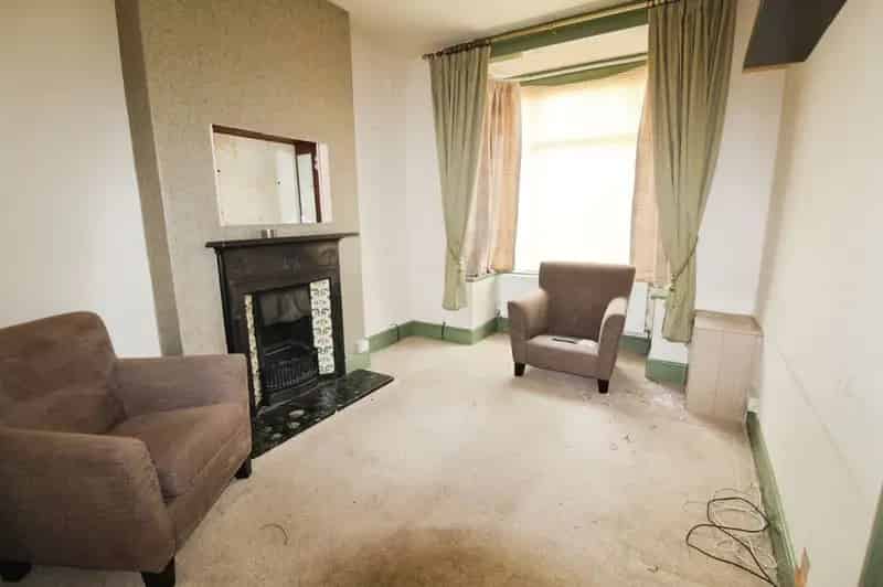 3 Bedroom Mid Terrace House for Sale Yardley West Midlands