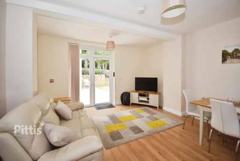 1 Bedroom Furnished Apartment Short Term Let