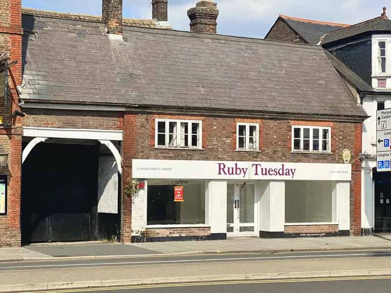 Retail Premises in Dunstable Town Centre
