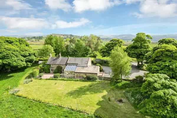 Peak District Period Farmhouse with Barn and 15 Acres