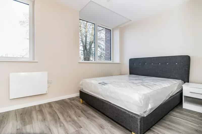 1 Bedroom Flat to Rent Salford Near Salford Quays Media City