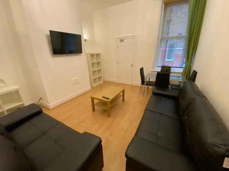 3 bedroom ground floor flat to rent