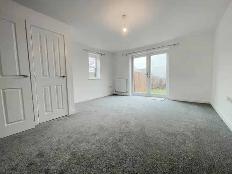 2 Bedroom House To Rent Available September 15 2025