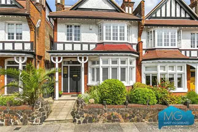6 Bedroom Art Deco House for Sale Muswell Hill London