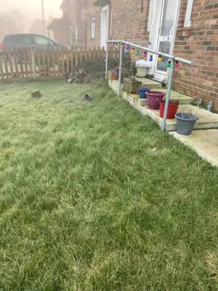 2 Bed House Needing Decorating Huge Garden