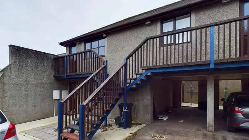 1 Bedroom Apartment for Sale