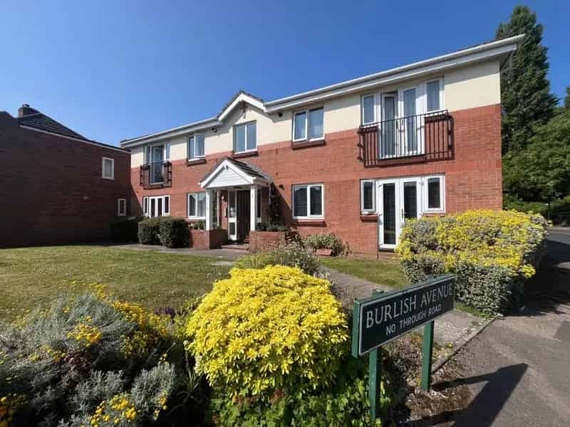 2 Bedroom Flat to Rent Near Olton Train Station