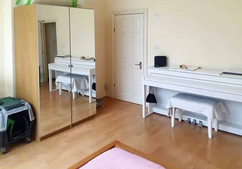 Spacious Acton Studio Apartment with Parking and All Bills Included