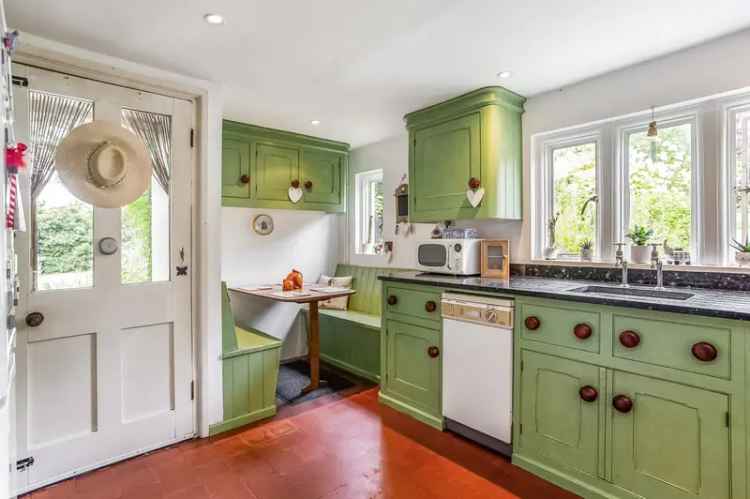 3 Bedroom Grade II Listed Cottage for Sale