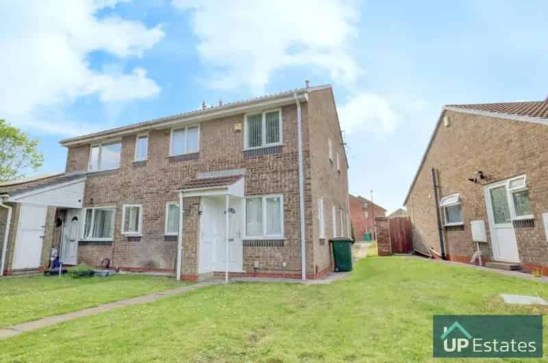 1 bedroom end of terrace house for sale