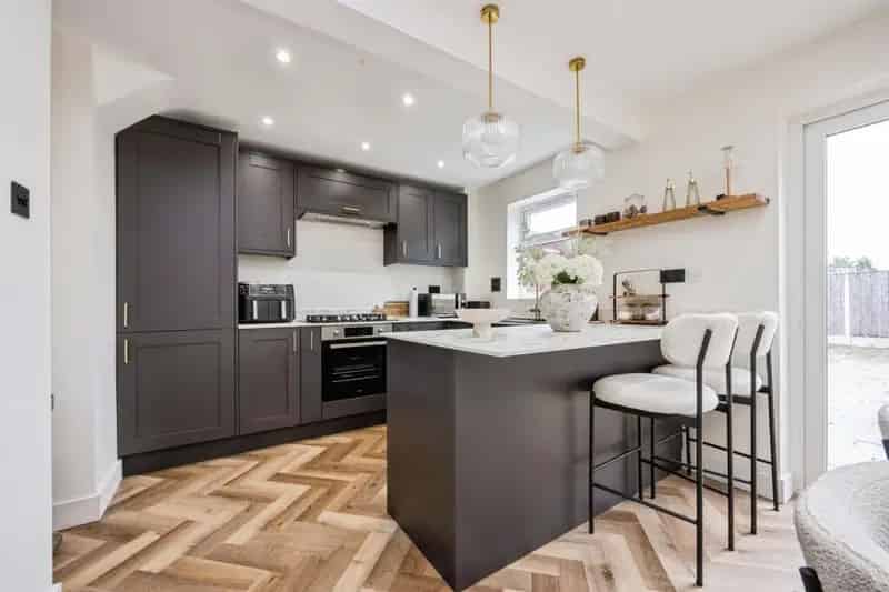 3 Bedroom Semi-Detached House Kempston
