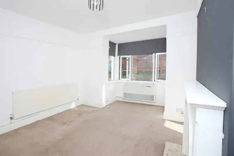 3 bedroom semi-detached house