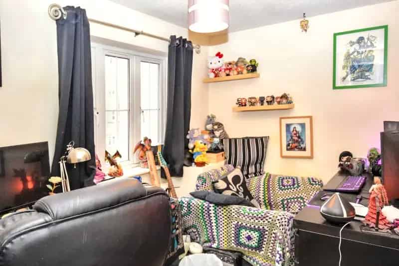 Flat For Sale , Wakefield, England