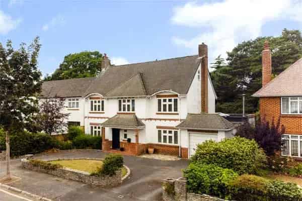 Four Bedroom Detached House Talbot Woods Bournemouth