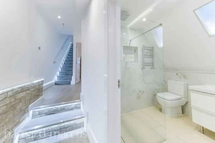 Luxury Duplex Apartment in Dorking Town Centre