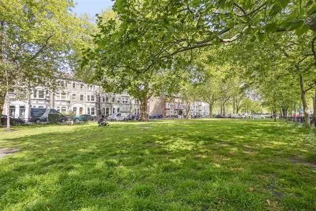 7 Bedroom Period House for Sale in London SW6