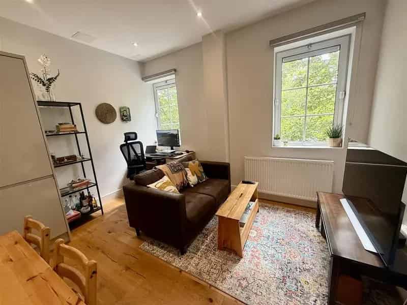 1 Bedroom Flat to Rent
