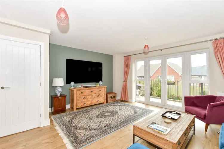 3 Bedroom Detached House for Sale Haywards Heath