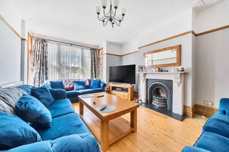 6 Bedroom Edwardian Family Home 3200sqft Garden