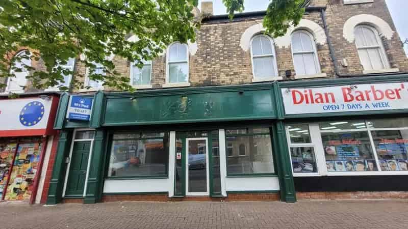 Ground Floor Retail Unit with Mezzanine Storage