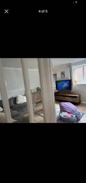 2 Bedroom Ground Floor Flat Low Maintenance Newly Refurbished