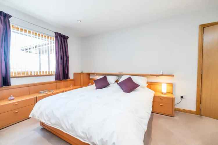 3 Bed Detached Bungalow for Sale in Peterhead
