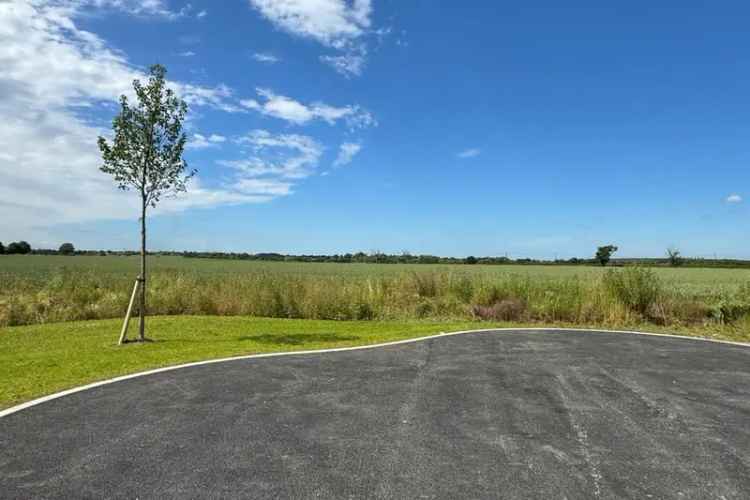 All Saints Green: Stylish Homes in Stradbroke, Suffolk