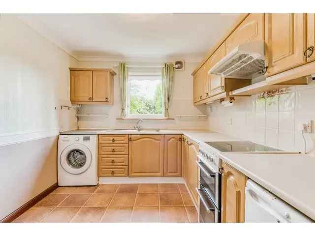 2 bedroom flat  for sale