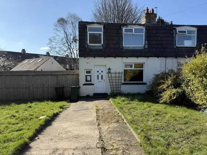 2 Bedroom Semi-Detached House to Rent Bradford