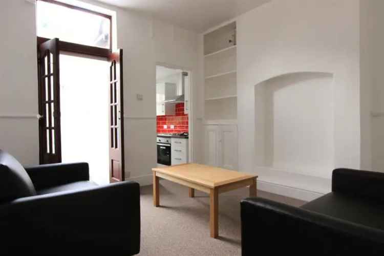 3 Bedroom House to Let Hunters Bar August 2025