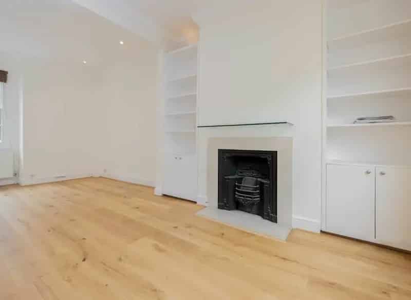 3 Bedroom Period House Near Walton Street